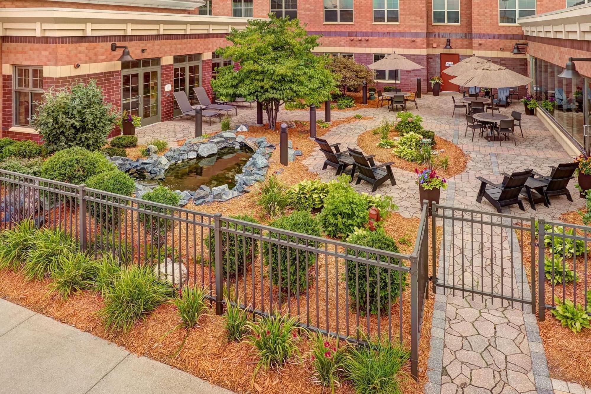 Residence Inn Minneapolis Plymouth Bagian luar foto