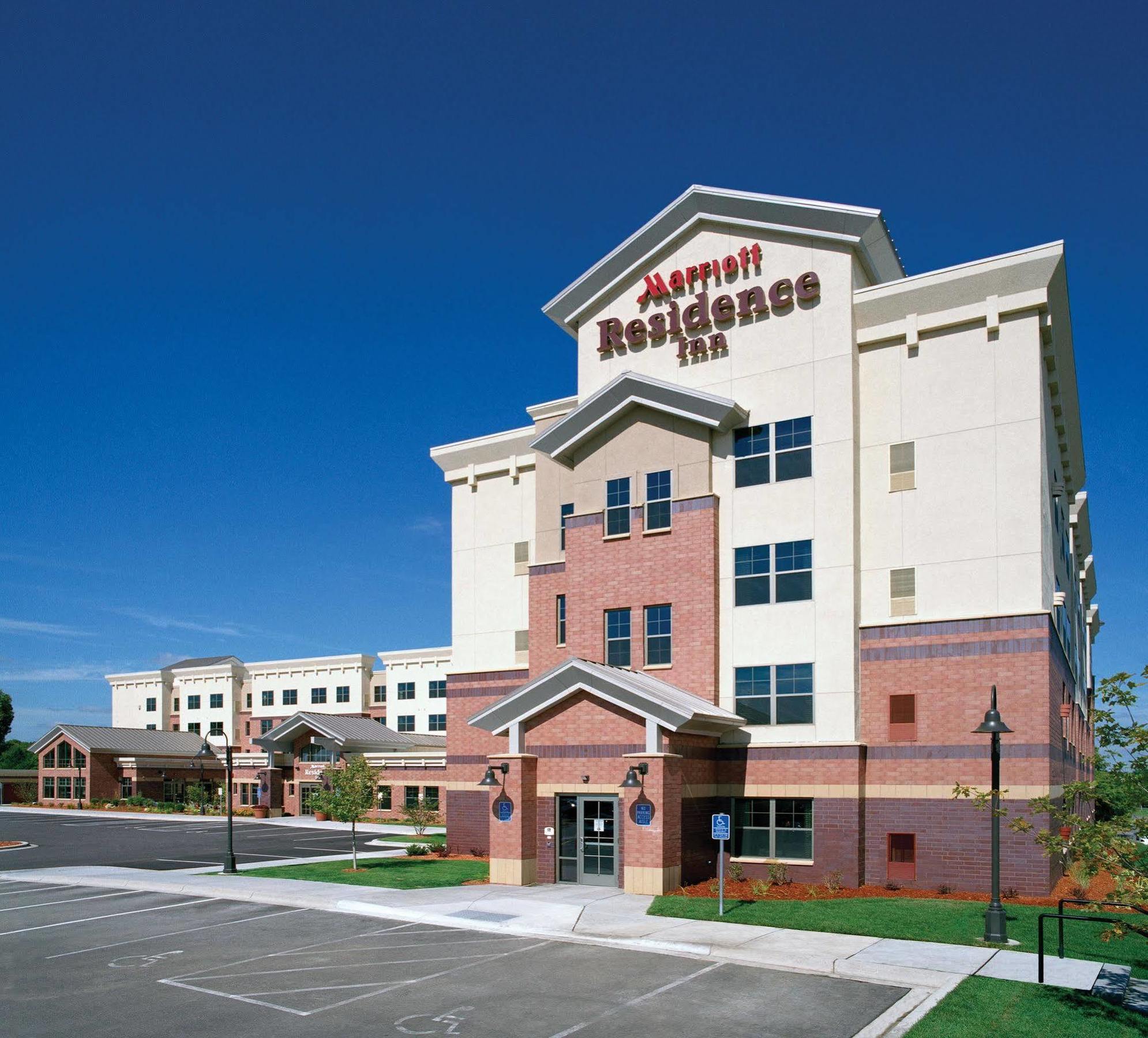 Residence Inn Minneapolis Plymouth Bagian luar foto