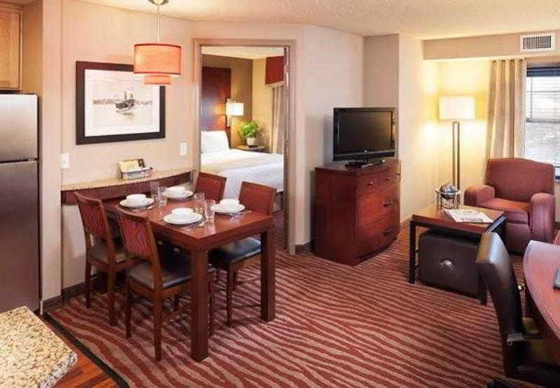 Residence Inn Minneapolis Plymouth Bagian luar foto